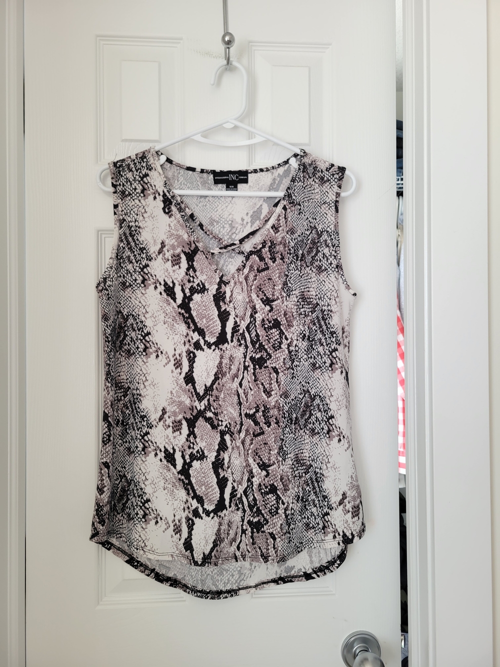 INC International Concepts Snake Print V-Neck Sleeveless Top - Black & Cream
